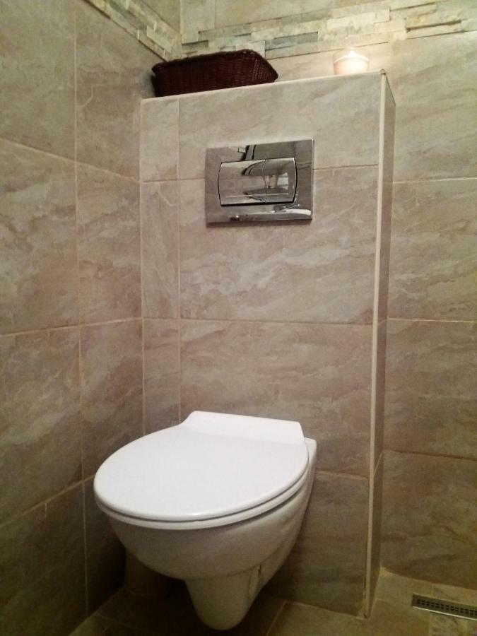 Marty Apartment Рогозница Екстериор снимка