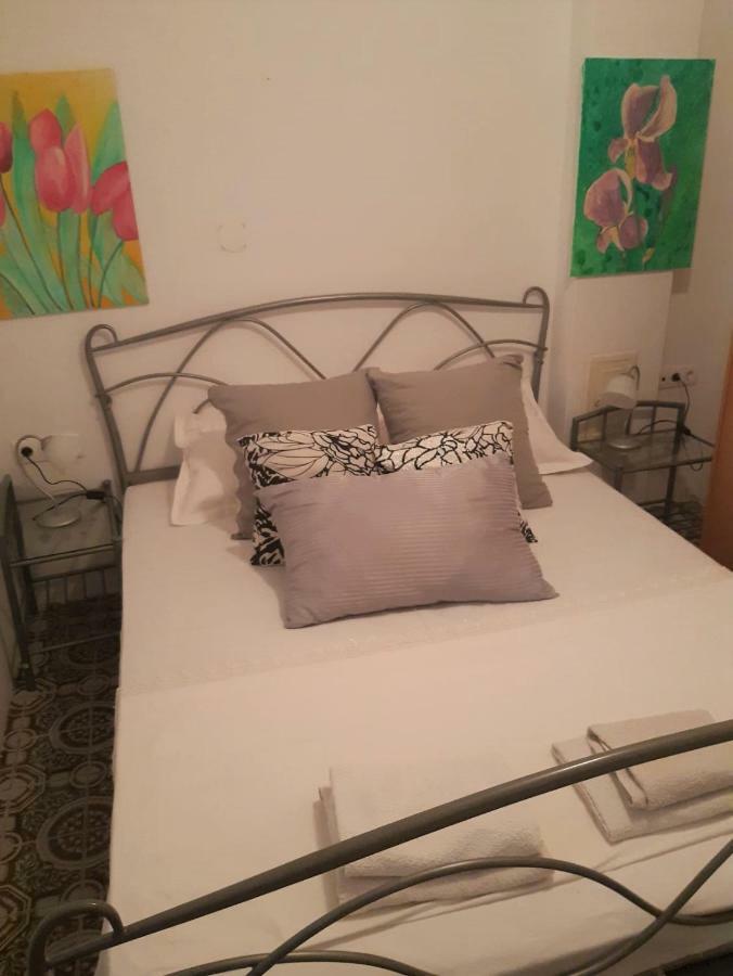Marty Apartment Рогозница Екстериор снимка